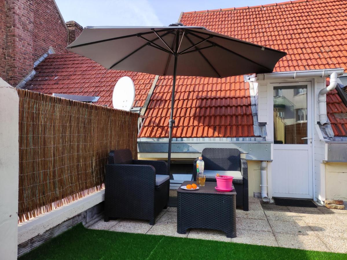 Joli Petit T2 Terrasse Proche Du Phare Daire Calais Dış mekan fotoğraf